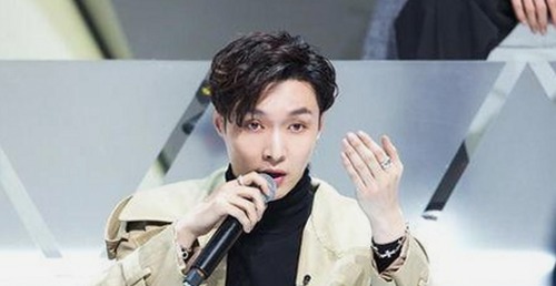 娱乐圈背后的吃瓜真相：郭老事与影后的朋友关系揭秘